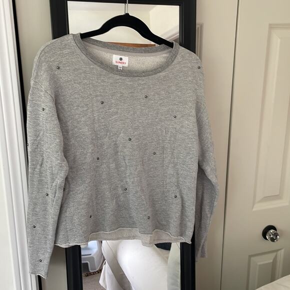 SUNDRY Studded Crop Crewneck Sweatshirt Size 0 (Sundry Small) - Picture 3 of 6